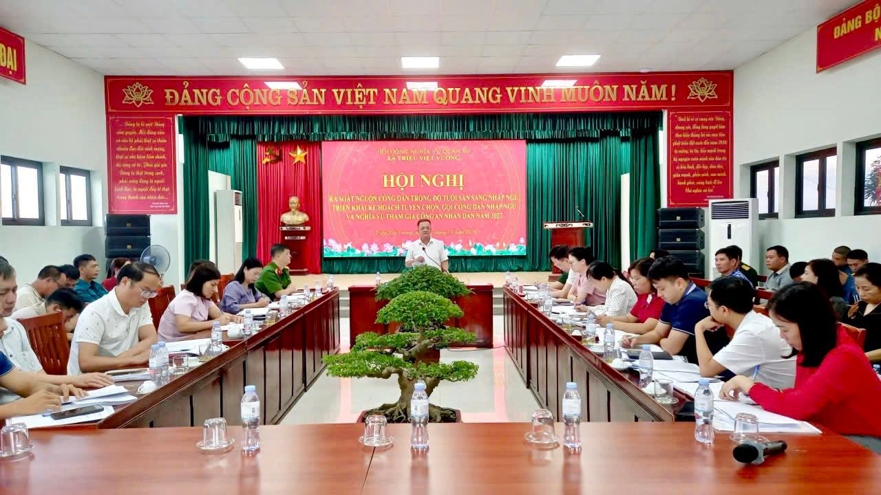 XÃ TRIỆU VIỆT VƯƠNG RÀ SOÁT NGUỒN CÔNG DÂN TRONG ĐỘ TUỔI SẴN SÀNG NHẬP NGŨ, TRIỂN KHAI KẾ HOẠCH TUYỂN QUÂN NĂM 2027